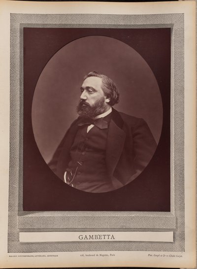 Pierna de Etienne Carjat