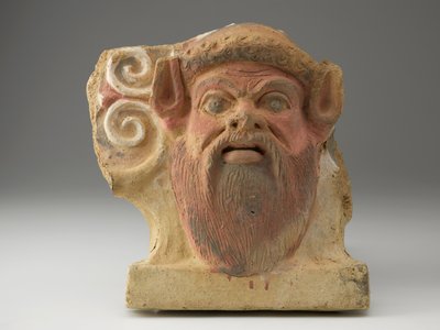 Antefija en forma de cabeza de sátiro de Etruscan