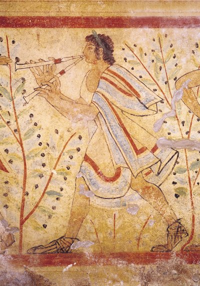 Músico tocando las flautas, de la Tumba del Leopardo, c.490 a.C. (detalle) de Etruscan