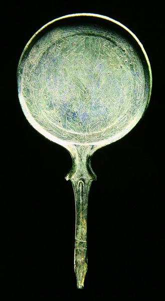Espejo con decoración incisa de Etruscan Etruscan