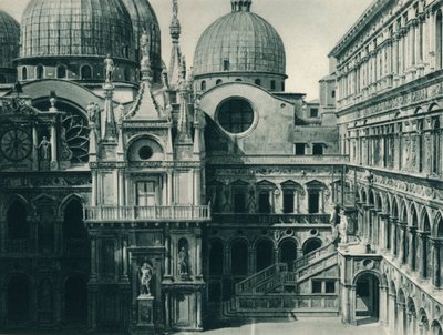 Patio del Palacio Ducal, Venecia, Italia de Eugen Poppel