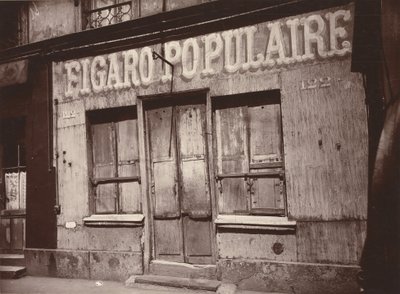 Le Figaro populaire, 122 Boulevard de la Villette (fachada de barbería, 122 Boulevard de la Villette) de Eugène Atget