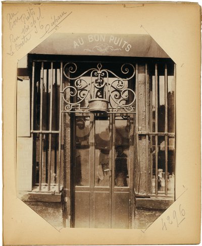 Página del álbum "Documentos para la historia del viejo París", c.1910 de Eugène Atget