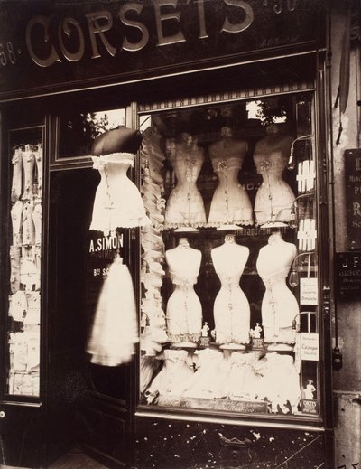 Corsés. Boulevard de Strasbourg, 1912 de Eugène Atget
