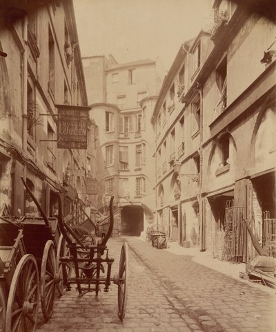 Dragon Court,1905 (foto) de Eugène Atget