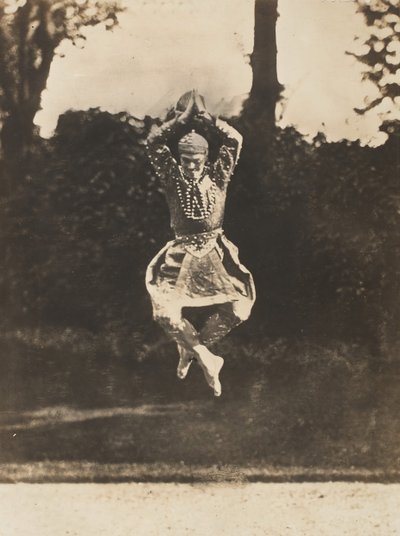 Nijinsky en Danse siamoise de las Orientales de Eugène Druet