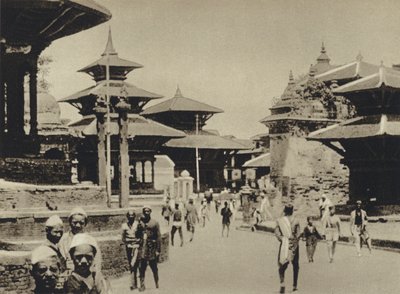 India, Temple Street, Katmandú (foto en blanco y negro) de European Photographer