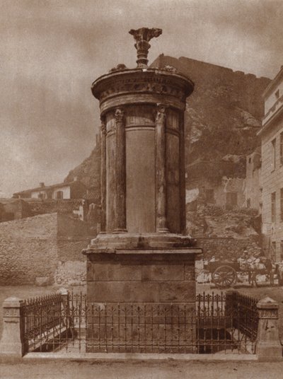 Monumento a Dionisio, dios del vino, erigido en Atenas en 335-34 a.C. por Lisícrates para celebrar la victoria de su equipo en los concursos teatrales de European Photographer