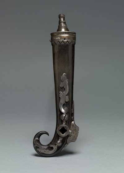 Frasco de cebado combinado y llave de rueda, c.1600-50 de European School
