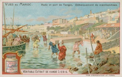 Descargando mercancía en el puerto de Tánger de European School
