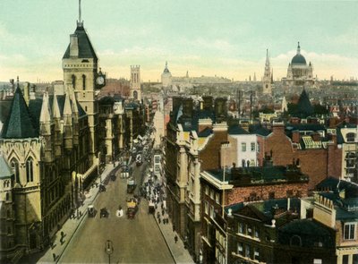 Vista desde St. Clement Danes mostrando los Tribunales de Justicia, c1900s de Eyre and Spottiswoode