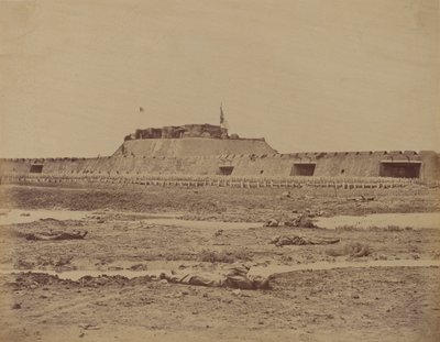Parte trasera del fuerte norte después de su captura, mostrando la retirada del ejército chino, 21 de agosto de 1860 de Felice Beato