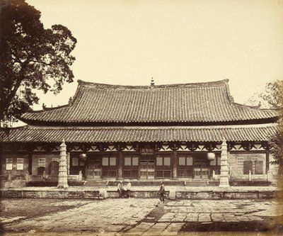 [Templo en el barrio tártaro, Cantón, China] de Felice Beato