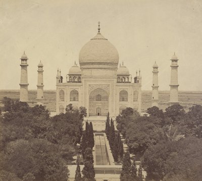 [El Taj Mahal desde la puerta de entrada] de Felice Beato