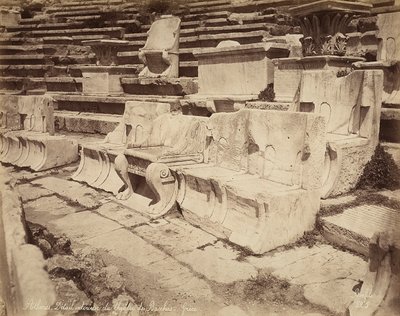 Asientos en el Teatro de Dionisio, Atenas de Félix Bonfils