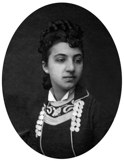 Erminia Borghi Mamo (1855-1941) soprano italiana, foto de Mulnier de Ferdinand Mulnier