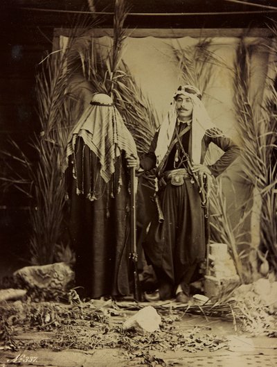 Álbum Damas y Baalbek: Pareja siria con ropa tradicional de Félix Bonfils