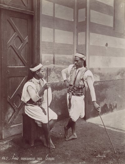 Sais coureurs en El Cairo de Félix Bonfils