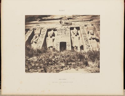 Abou-Sembil. Petit Spéos - Parte central de la fachada de Félix Teynard