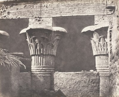 Esneh Latópolis, Construcción Ensablada - Arquitrabe, Fustes, y Capitel, 1851-52, impreso 1853-54 de Félix Teynard
