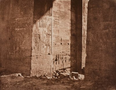 Primer Pilón - Inscripción Francesa Tallada en el Embrague Oriental en el Punto H, Isla de Fila, 1851 de Félix Teynard