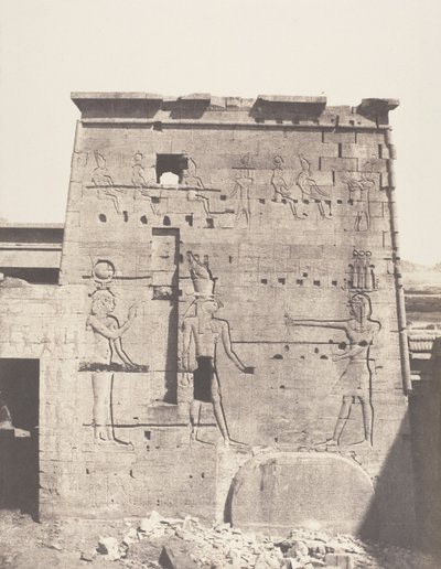 Ile de Fileh Philæ, Deuxième Pylône - Partie Orientale Vue de la Pla... de Félix Teynard