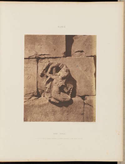 Tafah (Taphis). Construcciones con base curva - Figura de un nicho tallado de Félix Teynard
