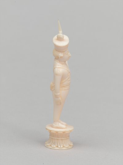 Peón blanco, pieza de ajedrez, India de Flora Macdonald Reid