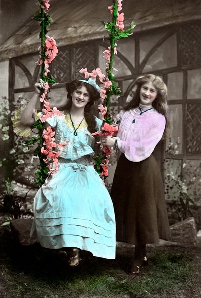 Zena 1887-1975 y Phyllis 1890-1975 Dare, actrices inglesas, 1906 de Foulsham and Banfield