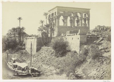 Quiosco de Trajano en la isla de Philae en el Nilo Faraón