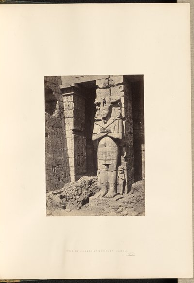 Pilares Osíridas en Medinet Habou, Tebas de Francis Frith