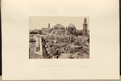 Vista de la calle con la Iglesia del Santo Sepulcro, Jerusalén de Francis Frith