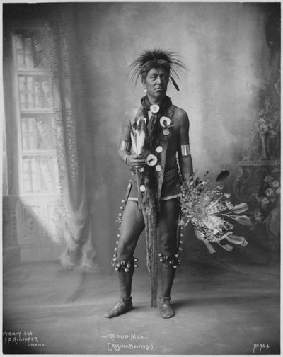Hombre Nube Assinaboines, 1898 de Frank A. Rinehart