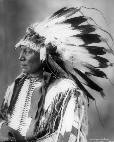 Jefe Hollow Horn Bear, Sioux, 1898 de Frank Albert Rinehart