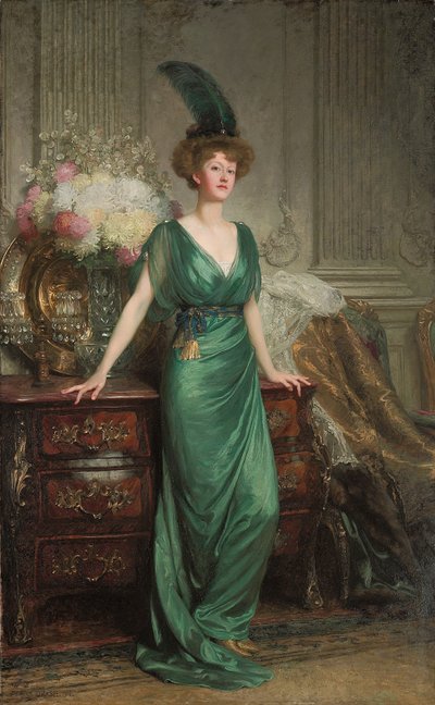 Retrato de la Honorable Sra. Ernest Guinness, de pie, con un vestido esmeralda y pluma, 1912 de Frank Dicksee