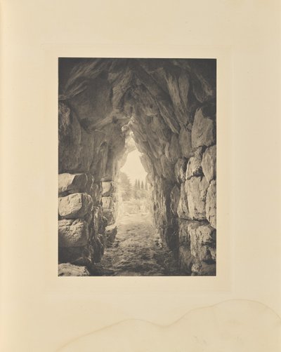 Tirynthe. Tienda abovedada de Frédéric Boissonnas