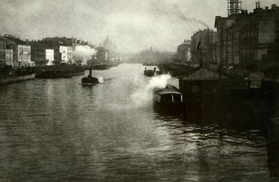 El río Fontanka en San Petersburgo, Rusia, 1900s de Fred Boisson