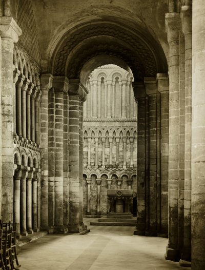 Catedral de Ely: Extremo oeste de la nave sur de Frederick H. Evans
