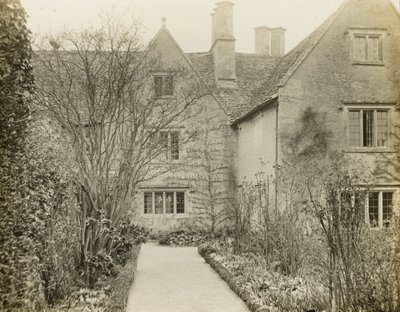 Kelmscott Manor: La fachada del jardín de Frederick H. Evans