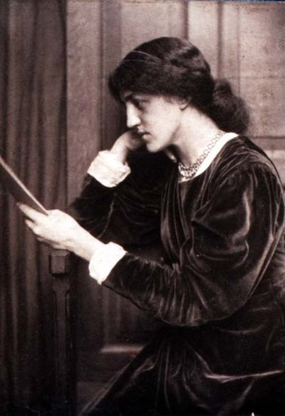 Retrato fotográfico de May Morris, hija de Jane Morris por Frederick Hollyer de Frederick Hollyer