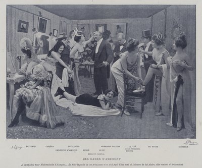 Actrices divirtiéndose en los camerinos del Théâtre des Variétés, París de French Photographer