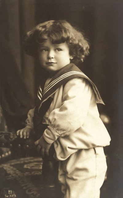 Niño con traje de marinero de French Photographer
