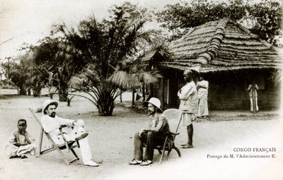 Brazzaville (África Ecuatorial Francesa - A.E.F.) Congo francés: paso del Sr. El administrador E. principios del siglo XX (foto en b/n) de French Photographer