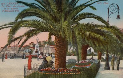 Cannes - Plaza del Casino y estatua del Rey Eduardo VII de Inglaterra de French Photographer
