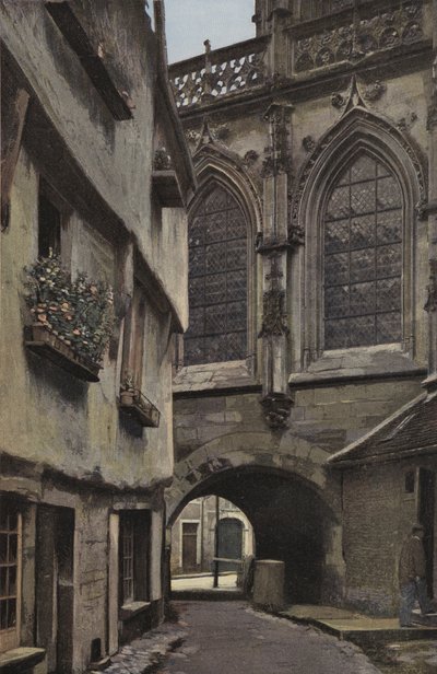 Falaise, Iglesia de la Trinidad, pasaje bajo el coro de French Photographer