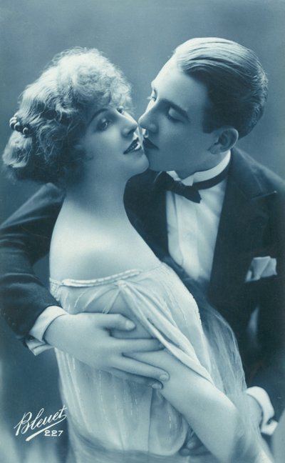 Pareja besándose de French Photographer