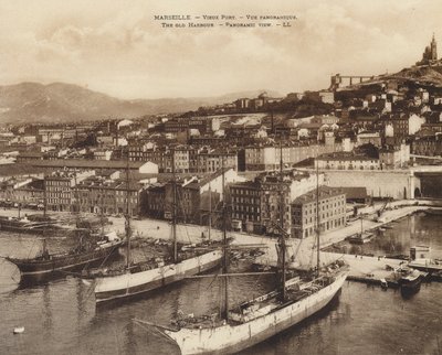 Marsella / Marseilles: Vieux Port, Vista panorámica (foto b/n) de French Photographer