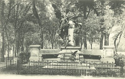Monumento del Fabulista La Fontaine, Jardín de Luxemburgo de French Photographer
