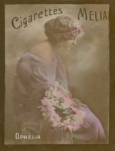 Ofelia, chica interpretando personaje shakesperiano de French Photographer