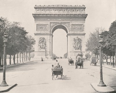 París: Arco de Triunfo, desde el Este (foto en blanco y negro) de French Photographer